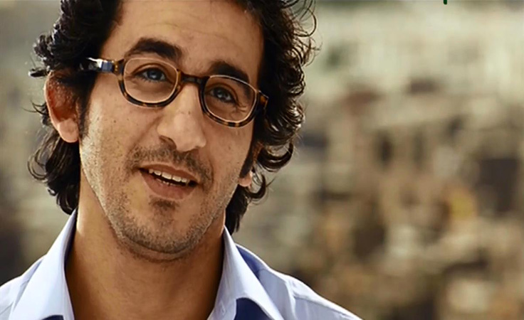 تعرّفي على الفيلم الجديد لأحمد حلمي الذي يتكتّم عليه
